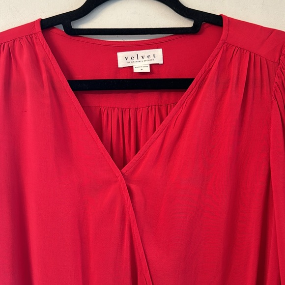 Velvet by Graham & Spencer Small Red button and tie V-neck blouse - Picture 3 of 10